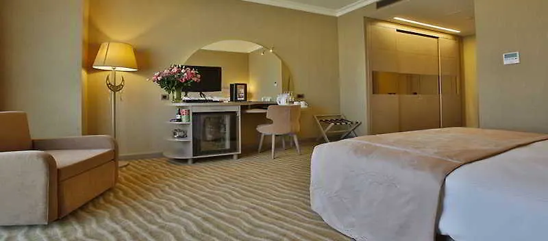 DoubleTree by Hilton Istanbul Atasehir Hotel&Conference Centre 5*,  Türkiye
