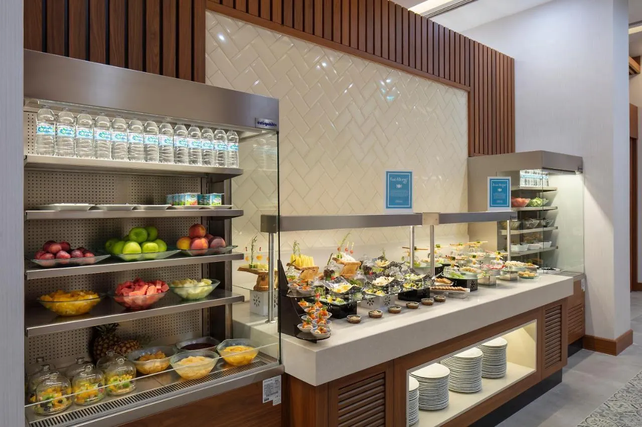Doubletree By Hilton Istanbul Atasehir Hotel & Conference Centre