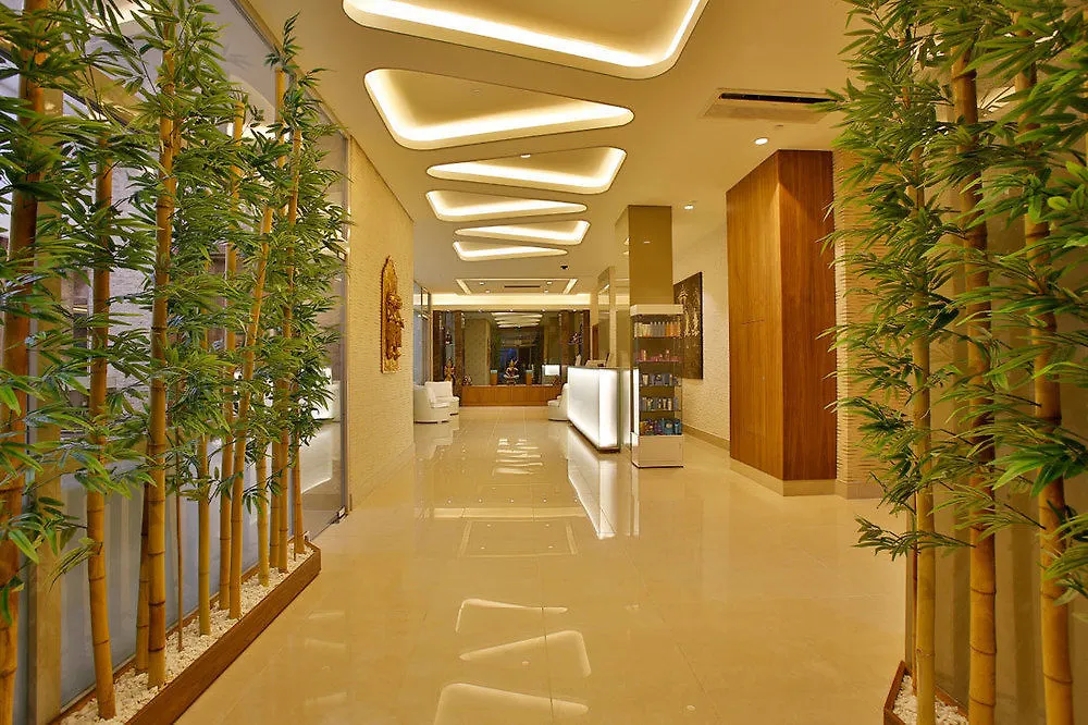 Doubletree By Hilton Istanbul Atasehir Hotel & Conference Centre