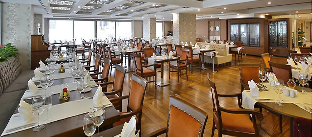 Doubletree By Hilton Istanbul Atasehir Hotel & Conference Centre