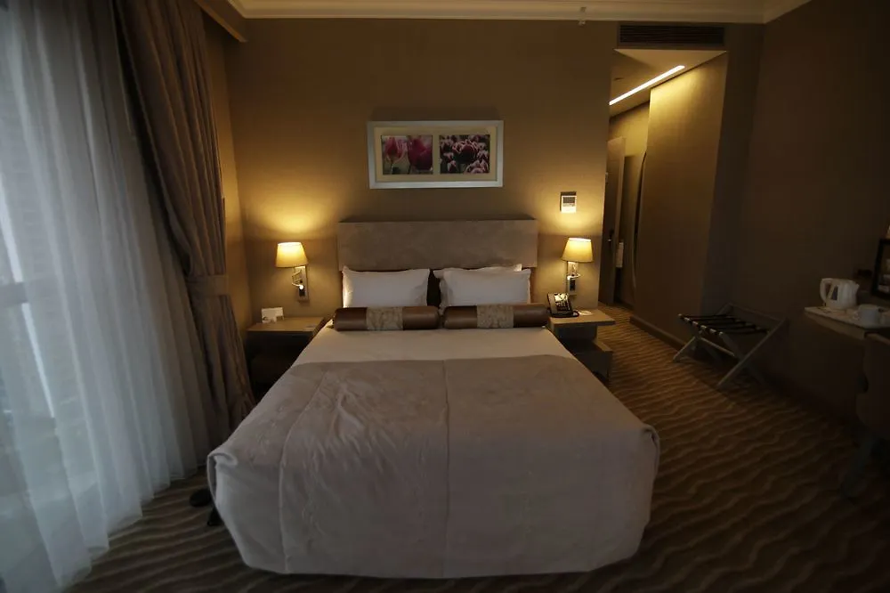 Doubletree By Hilton Istanbul Atasehir Hotel & Conference Centre